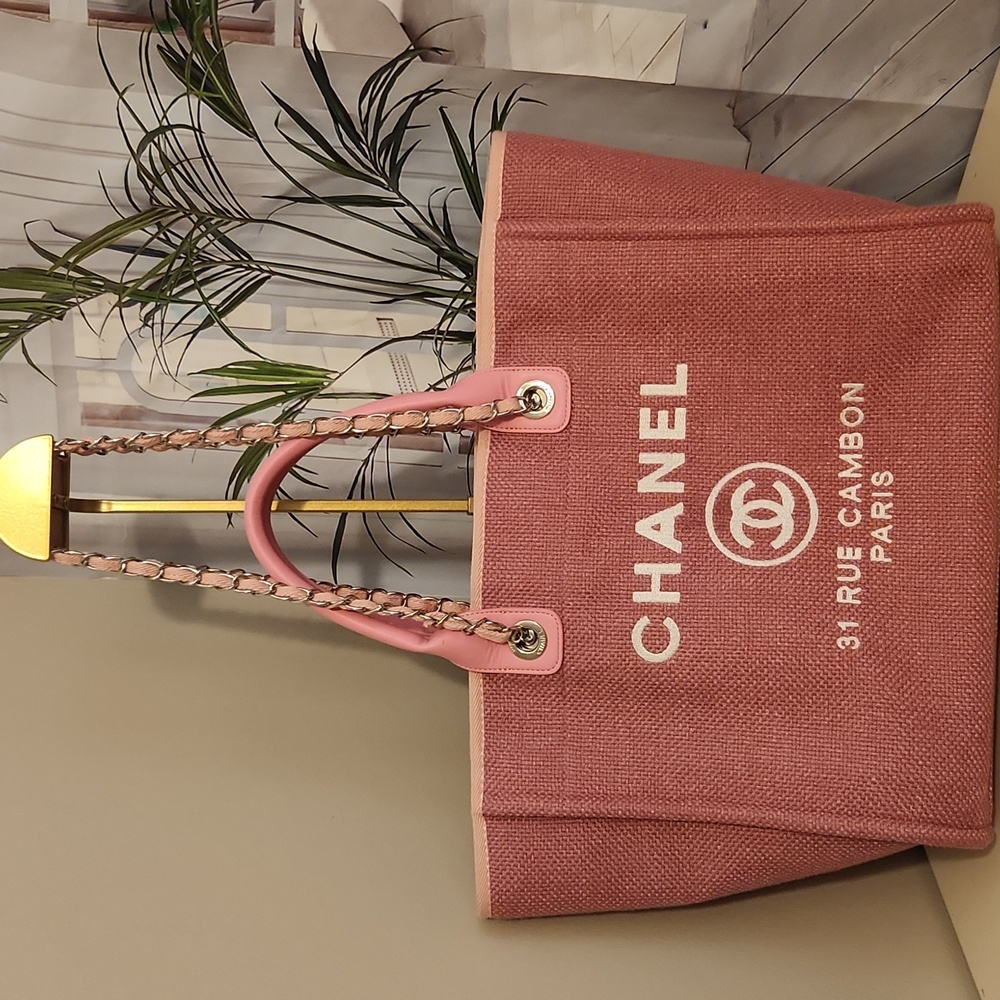‘Looks like Chanel Pink Canvas Tote Bag’ - 31 Rue Cambon Paris
